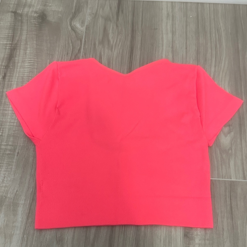 NWT Aerie Vibrant Pink Scoop Neck Crop Top - Picture 3 of 7